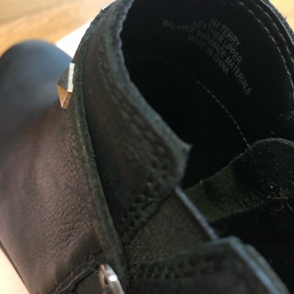 Black leather studded bootie - Picture 5 of 5